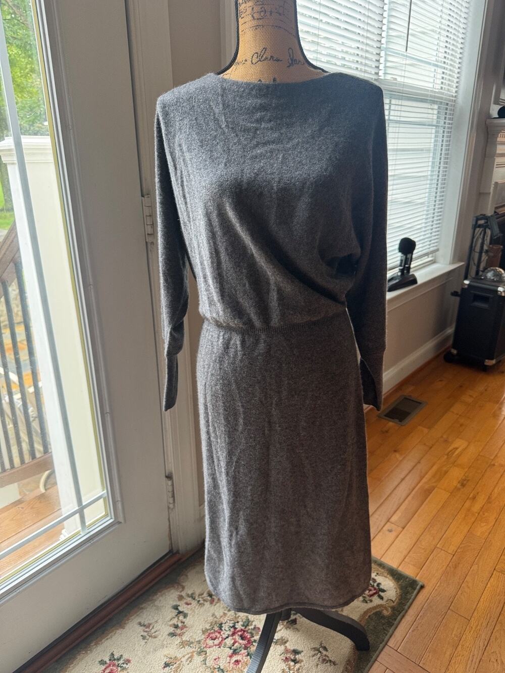 Quince 100% CASHMERE Mock Neck Sweater Dress Gray XS (DR800